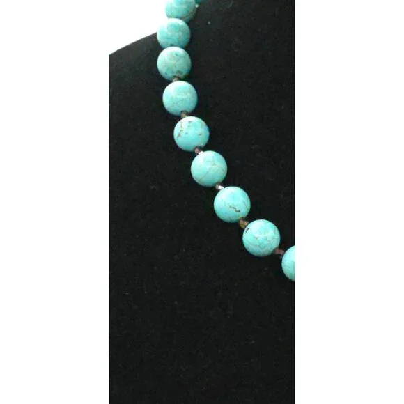 Turquoise Howlite Beaded Necklace With Silver Toggle Clasp Designer Gemstone - Picture 2 of 8